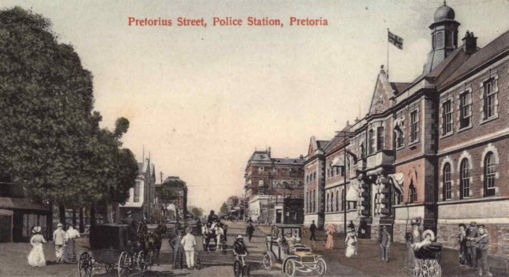 'n Foto wat teks, buite, gebou, lug bevat AI-gegenereerde inhoud kan dalk verkeerd wees.