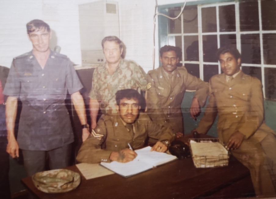 A group of men in military uniforms
AI-generated content may be incorrect.