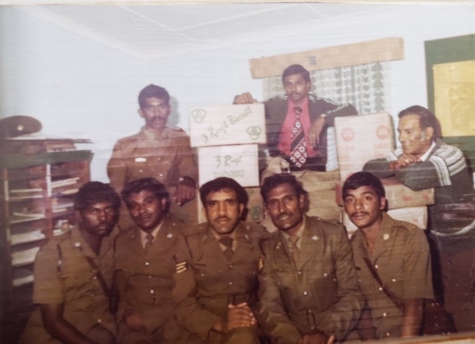 A group of men in uniform posing for a photo
AI-generated content may be incorrect.